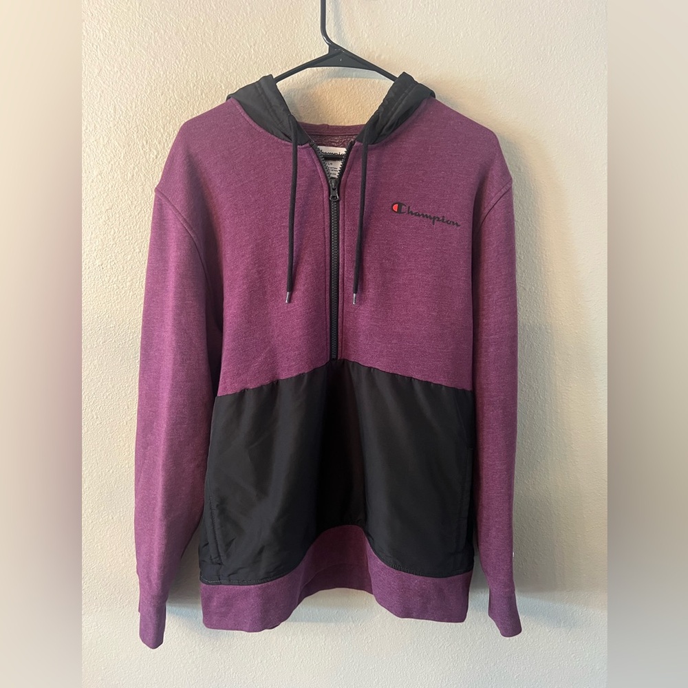 🏅Champion Men’s Deep Purple and Black Half Zip Hoodie LG